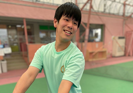 野添（のぞえ）コーチ